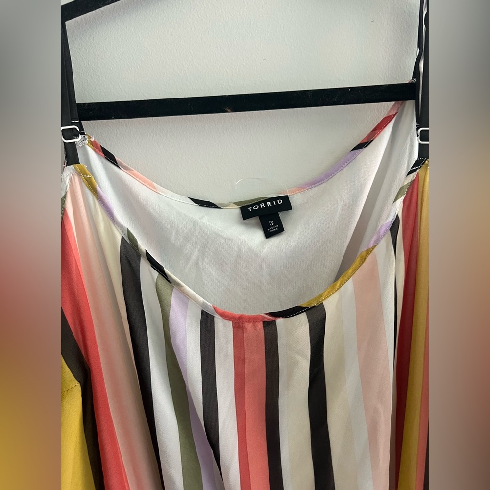 Torrid - Chiffon Midi Dress Pleated Multicolor
Striped Size 3 - Picture 3 of 6